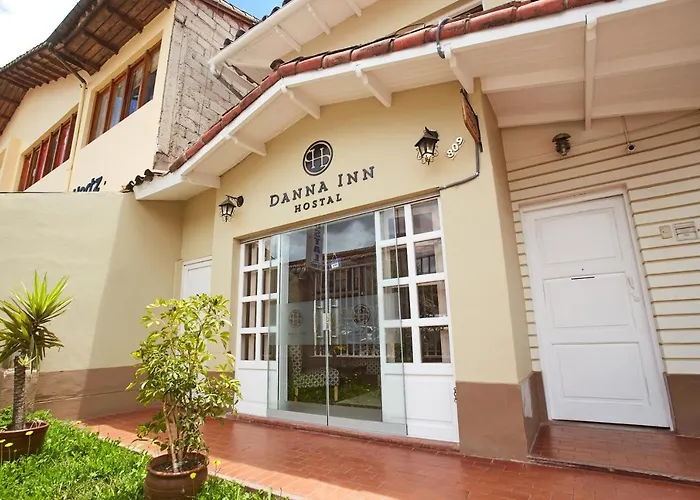 Inn Danna 2*